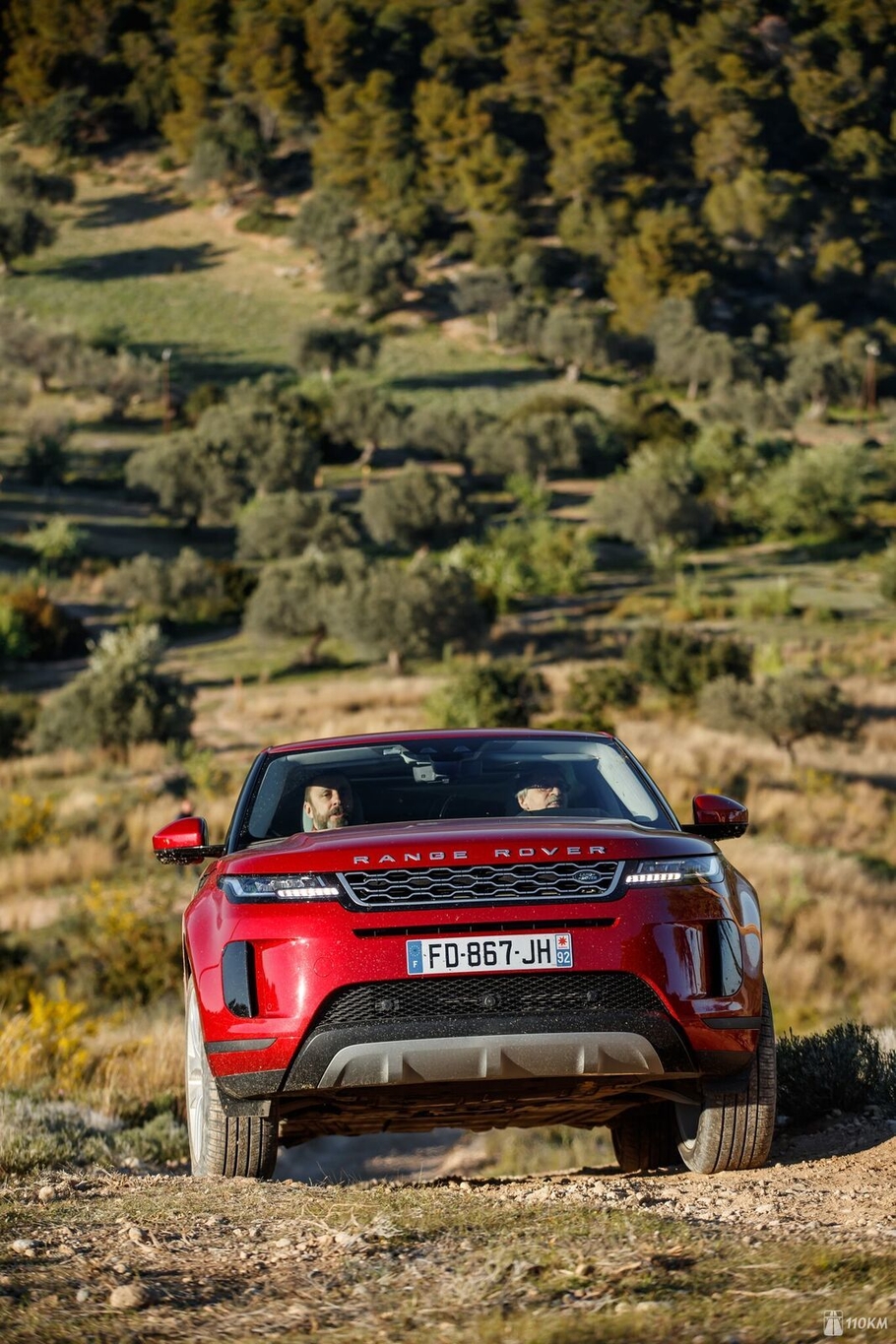 Тест драйв нового Range Rover Evoque  чистая линия