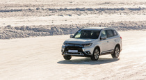 Тест драйв Mitsubishi Outlander GT  ввинчиваемся в поворот