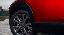 Тест драйв новой Mazda CX 30  выходит в Цвет