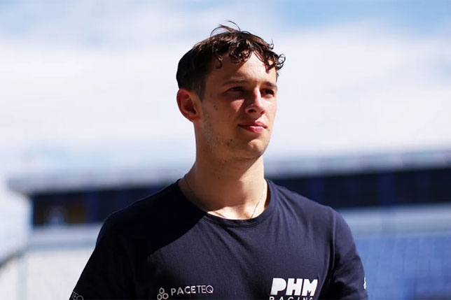 Ф3: Джошуа Дюфек подписал контракт с PHM AIX Racing