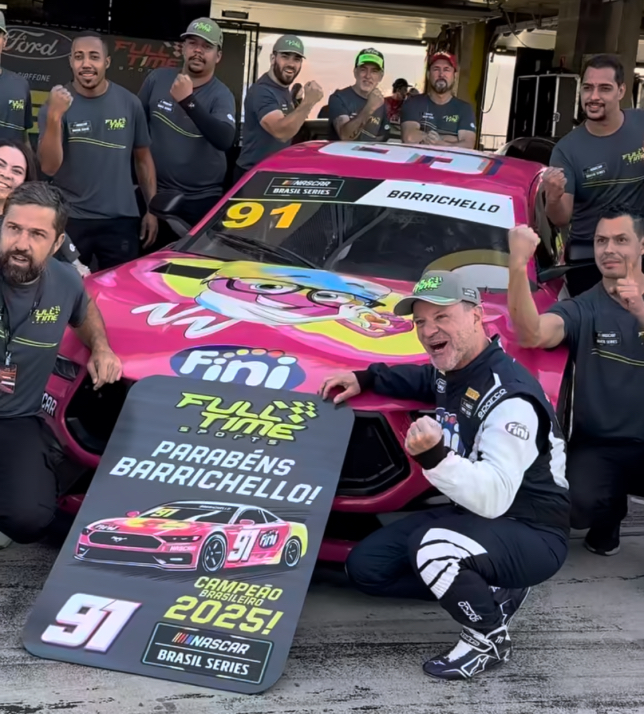 Рубенс Баррикелло выиграл бразильскую серию NASCAR