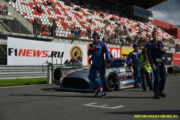 REC: Четвёртая гонка – четвёртый победитель