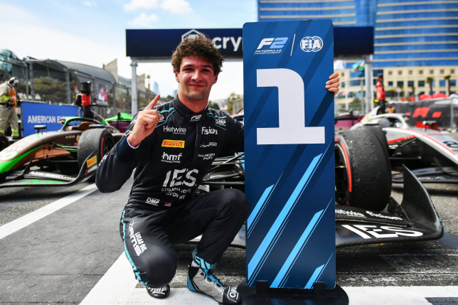 Ф2: Гонку выиграл Кроуфорд, борьба за титул обострилась