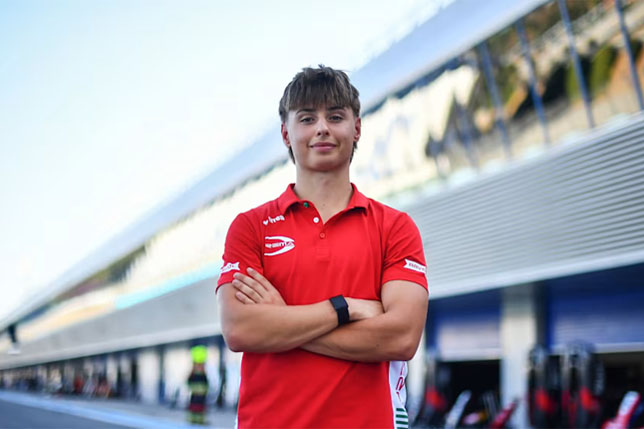 Ф3: Луис Шарп продолжит карьеру в Prema