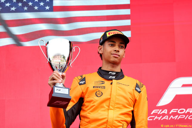 Ф3: Уго Угочукву продолжит карьеру в Campos Racing