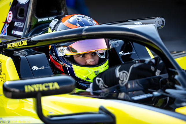 Ф2: Мартен выиграл гонку, Форнароли – титул