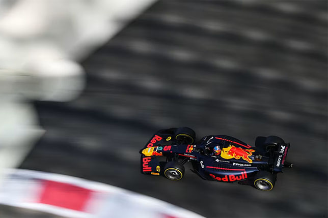 В Абу-Даби прошёл первый день тестов Формулы 2