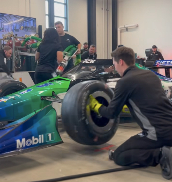 IndyCar: Шумахер приступил к работе с командой RLL Racing