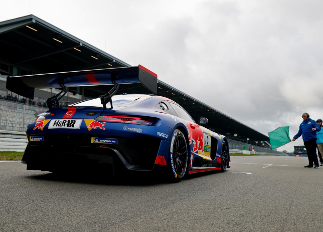 NLS: Ферстаппен и Ауэр в воскресенье стартуют пятыми