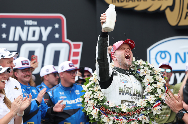 Розенквист выиграл Indy 500 с преимуществом в 0,0233 сек