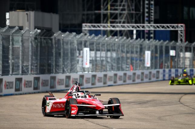 Квят и Бедрин приняли участие в тестах Формулы Е